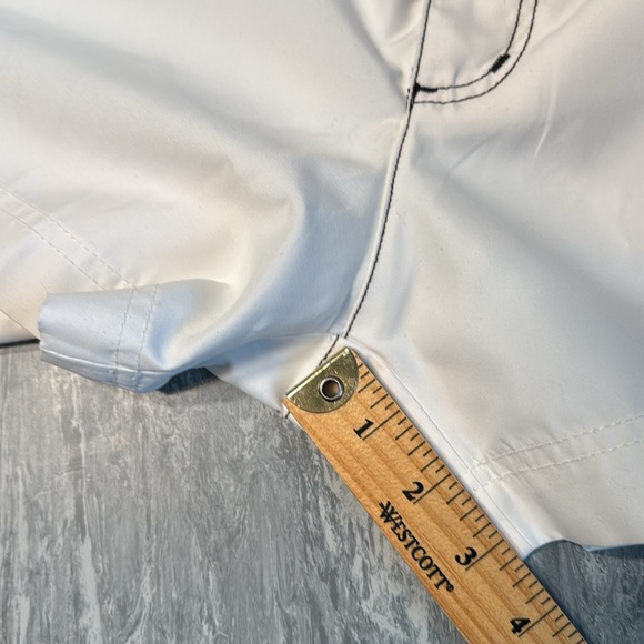 💜3/$15 Catalina White Women's Shorts - Picture 8 of 9